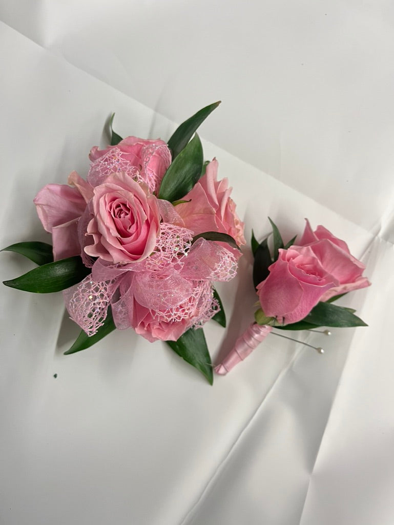 Rose & Wax Corsage